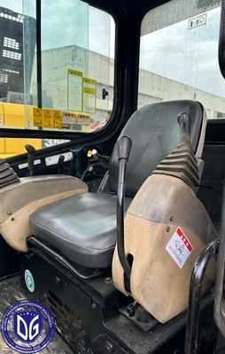 信頼性の高い古い303.5 3.5 トン使用カタツムリ掘削機 頑丈な設計