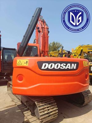 あなたの建設プロジェクトのための強力で耐久性のある Doosan DX140 掘削機
