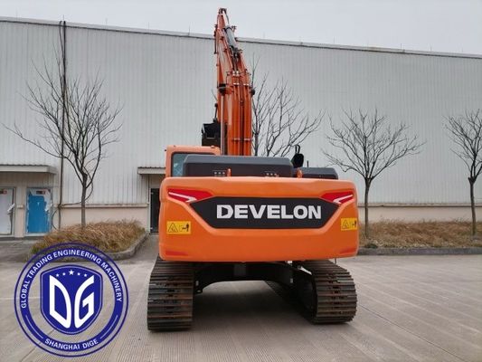 多機能で高効率の Doosan 20.5 トンの掘削機