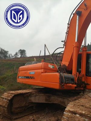 高柔軟性 DX370LC 37t 徹底的に検査された使用ドーサン掘削機