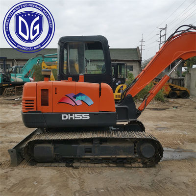 ユーザーフレンドリーな操作 DH55 使われた Doosan Excavator 5.5t プロフェッショナルにメンテナンス