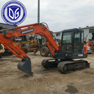 ユーザーフレンドリーな操作 DH55 使われた Doosan Excavator 5.5t プロフェッショナルにメンテナンス