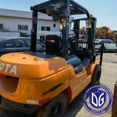 4t 8FDA40 トヨタ 中古フォークリフト 強力 中古フォークリフト 水力機