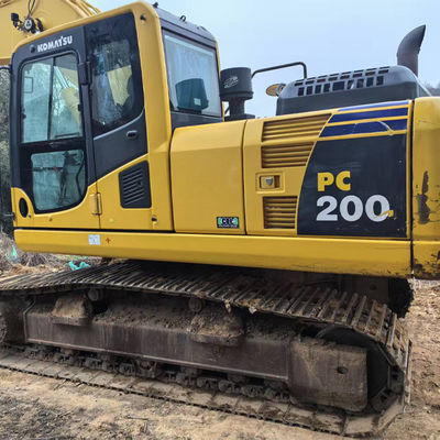 コマツー 掘削機 PC200 の 優れた 性能 を 経験 し て ください