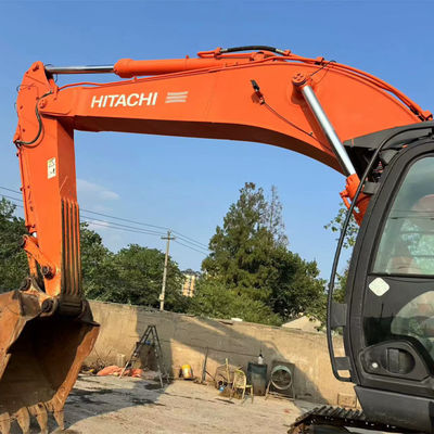 最大掘削半径 570mm 2017年に製造された中古ヒタチ掘削機