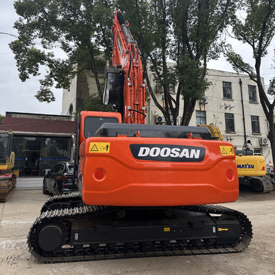トラック移動型 Doosan DX225 掘削機 あなたの建設プロジェクトのための優れたパフォーマンスと信頼性